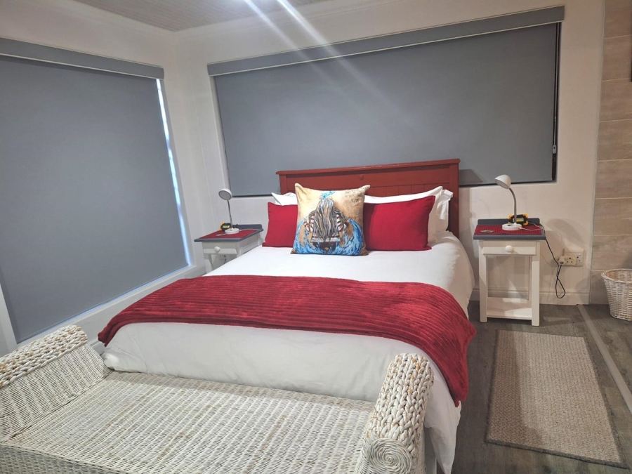 5 Bedroom Property for Sale in Tergniet Western Cape